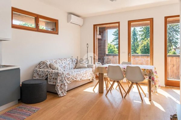 appartamento in vendita a Toscolano-Maderno in zona Maderno