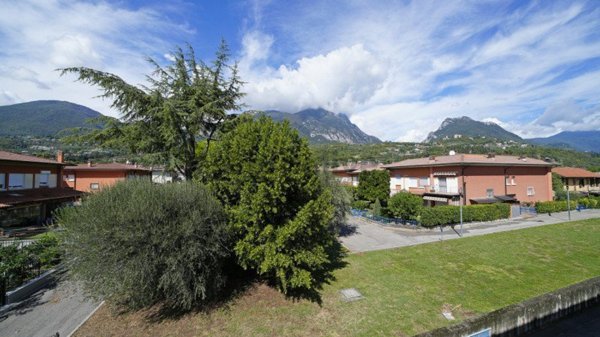 appartamento in vendita a Toscolano-Maderno in zona Toscolano