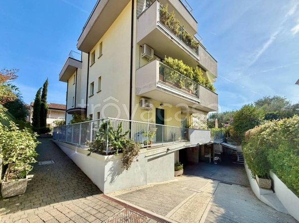 appartamento in vendita a Toscolano-Maderno in zona Toscolano