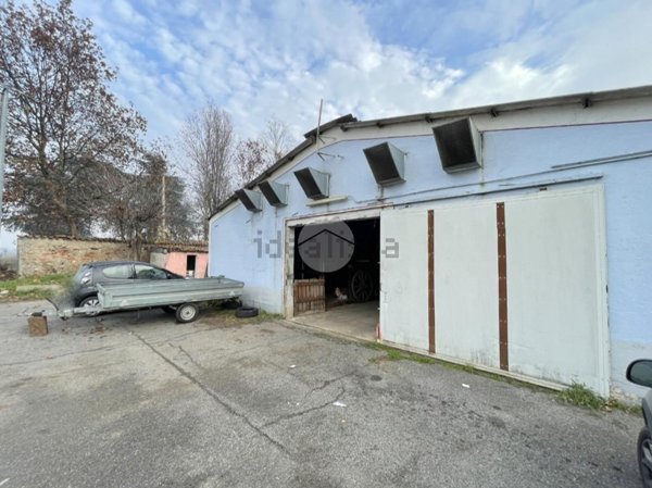 capannone in vendita a Travagliato