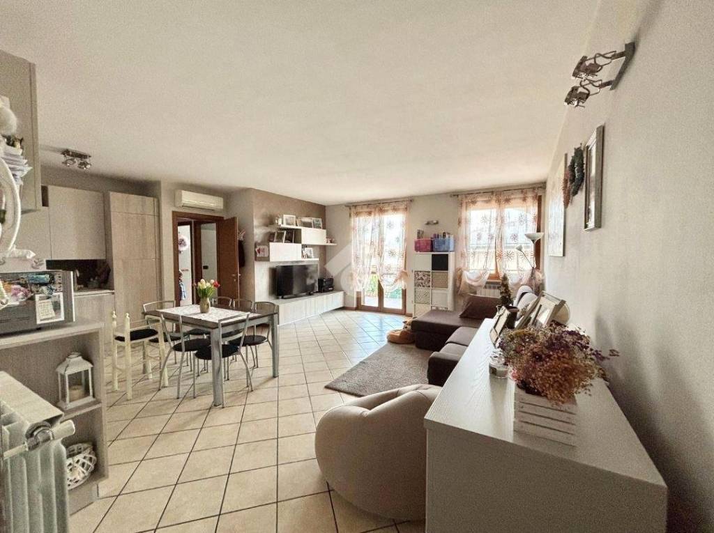 appartamento in vendita a Travagliato