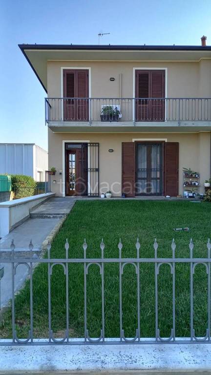 casa indipendente in vendita a Travagliato