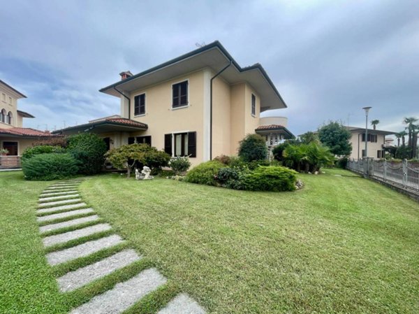casa indipendente in vendita a Travagliato