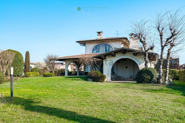 casa indipendente in vendita a Travagliato