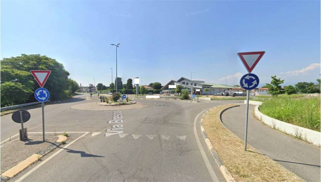 negozio in vendita a Travagliato