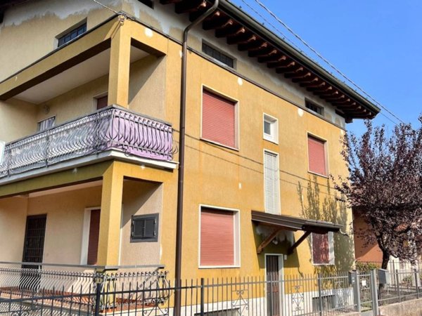 appartamento in vendita a Travagliato