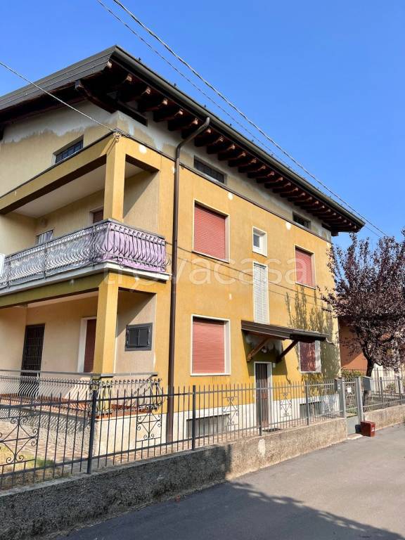 appartamento in vendita a Travagliato
