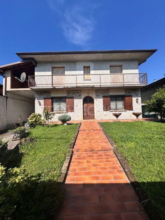 casa indipendente in vendita a Travagliato