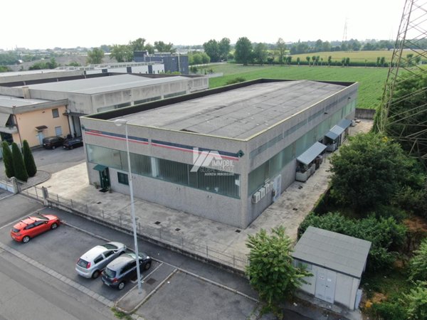 ufficio in vendita a Travagliato