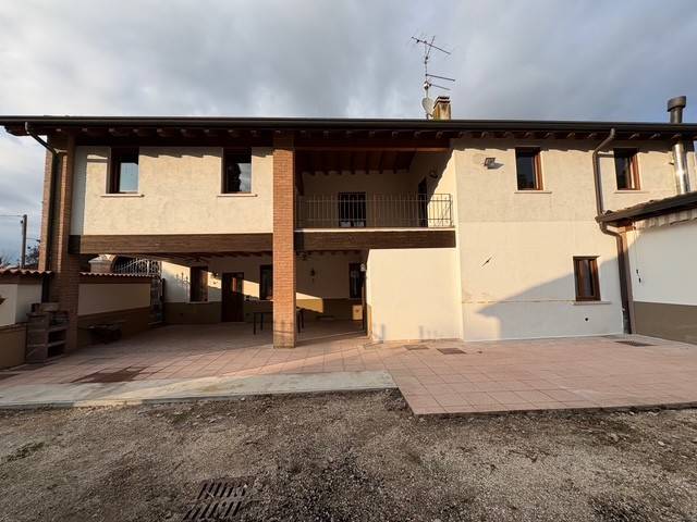 casa indipendente in vendita a Travagliato