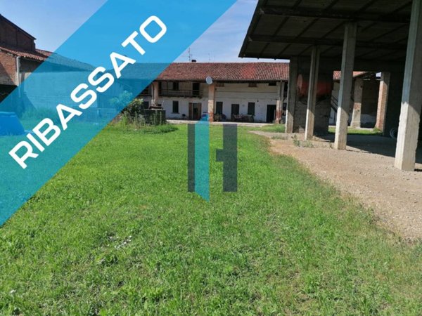 casale in vendita a Travagliato