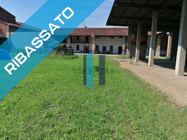 casale in vendita a Travagliato