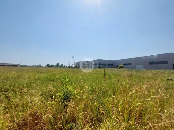 terreno edificabile in vendita a Travagliato