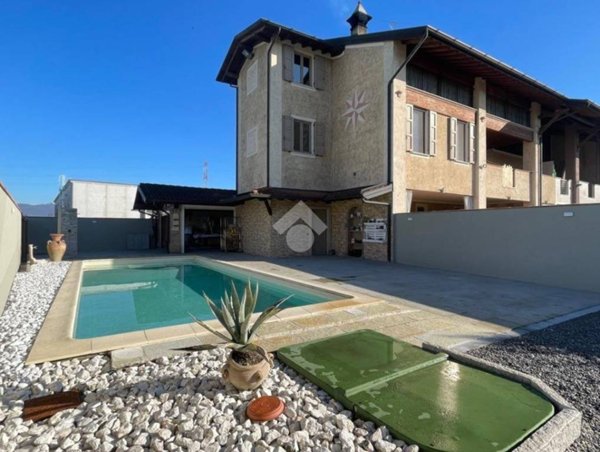 casa indipendente in vendita a Travagliato