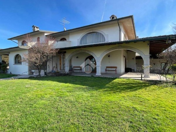 casa indipendente in vendita a Travagliato