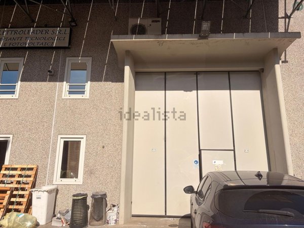 ufficio in vendita a Travagliato