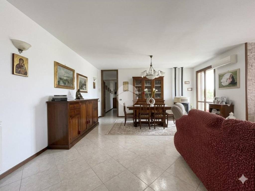 appartamento in vendita a Travagliato