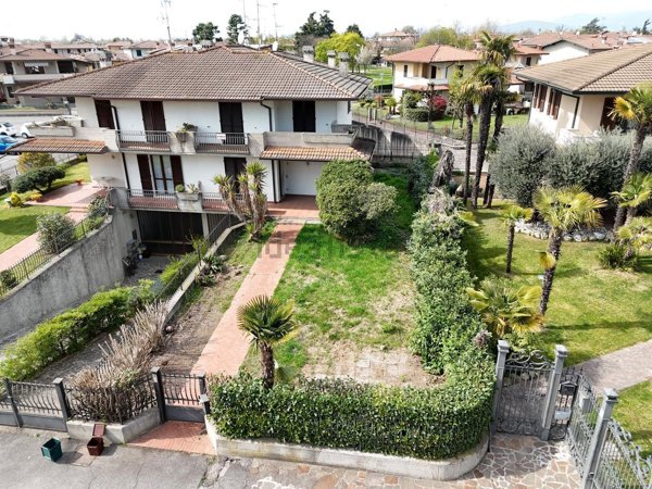 casa indipendente in vendita a Travagliato