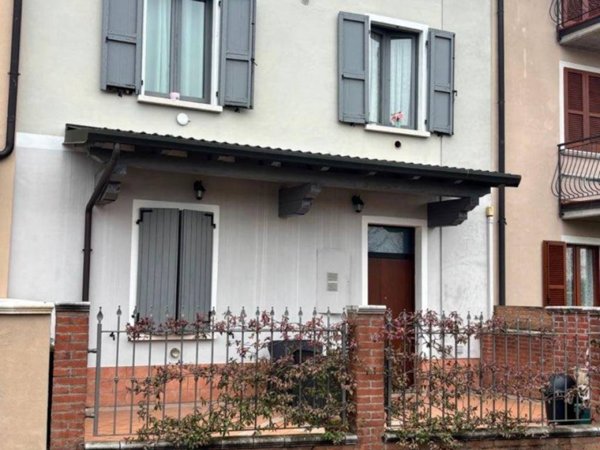 casa indipendente in vendita a Travagliato