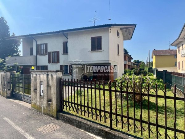 casa indipendente in vendita a Travagliato