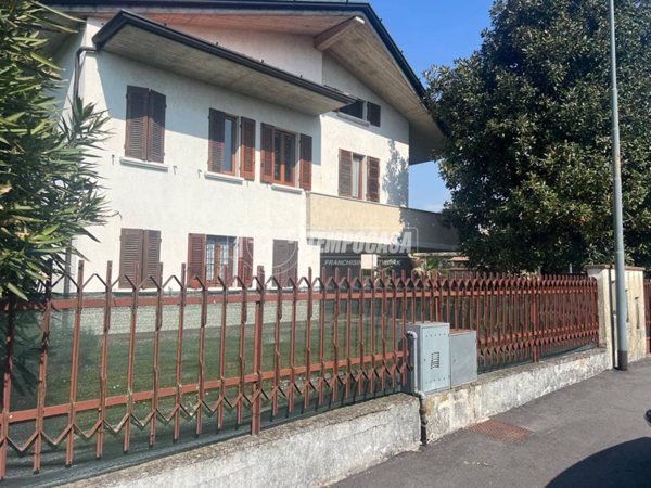 casa indipendente in vendita a Travagliato