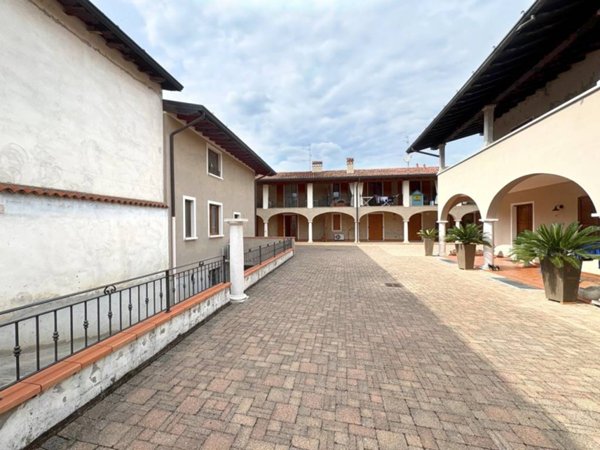 appartamento in vendita a Travagliato