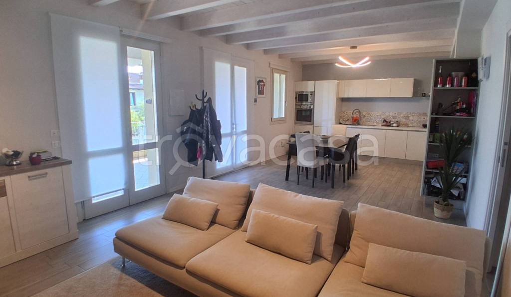 appartamento in vendita a Travagliato