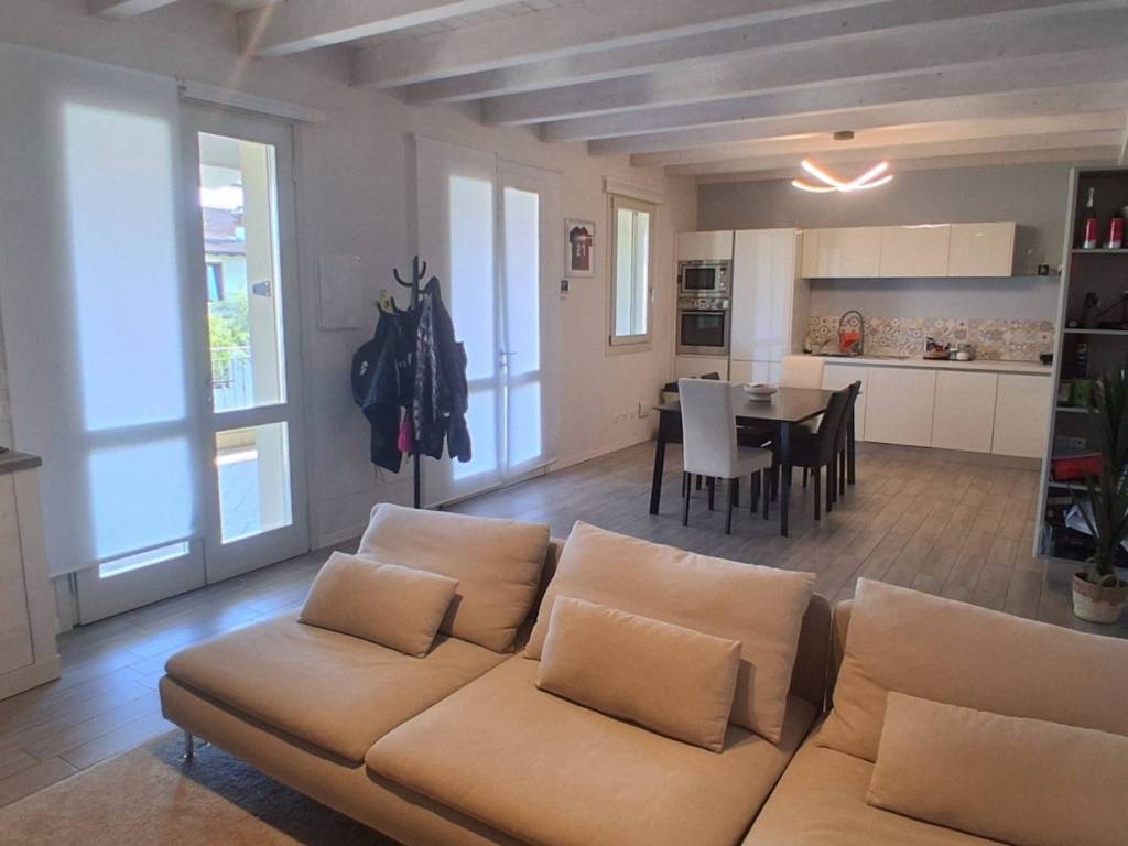 appartamento in vendita a Travagliato
