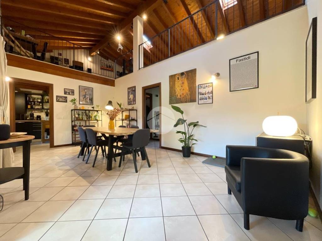 appartamento in vendita a Travagliato