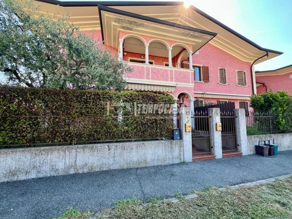 appartamento in vendita a Travagliato