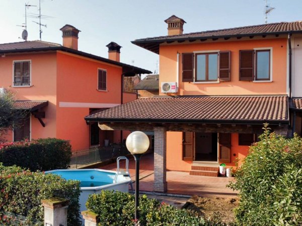 casa indipendente in vendita a Travagliato