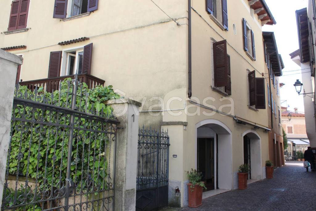 casa indipendente in vendita a Tremosine sul Garda