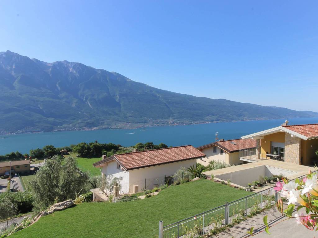 appartamento in vendita a Tremosine sul Garda in zona Pieve