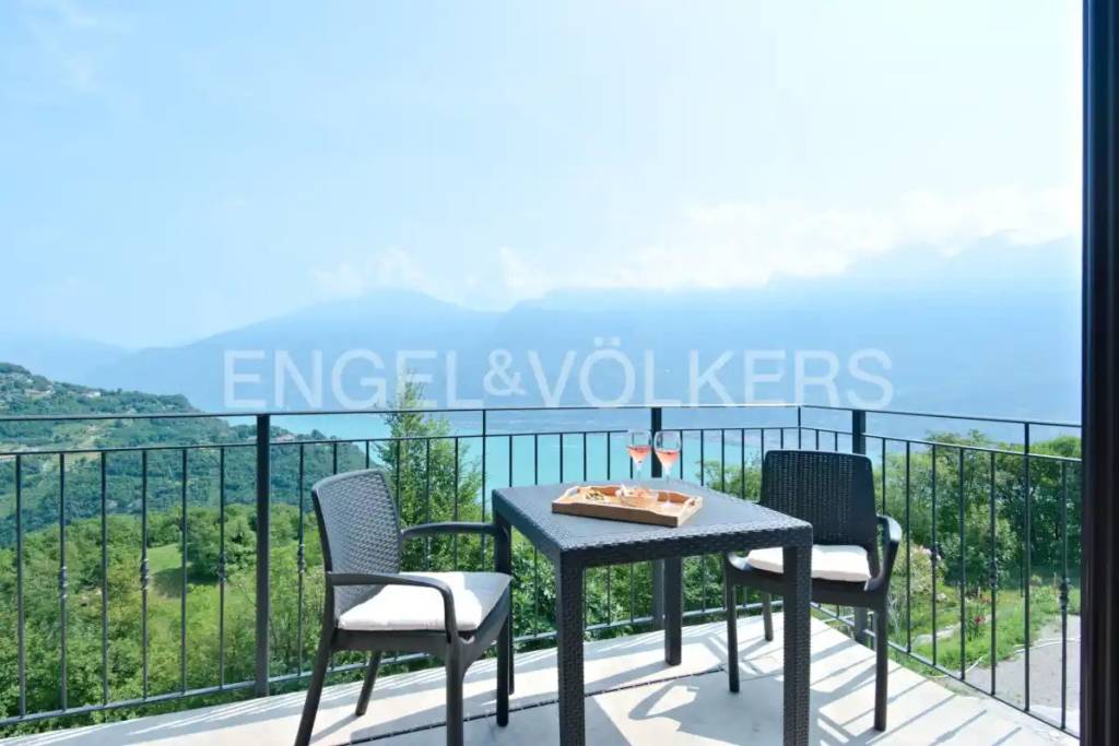 casa indipendente in vendita a Tremosine sul Garda