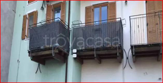 appartamento in vendita a Tremosine sul Garda in zona Voiandes