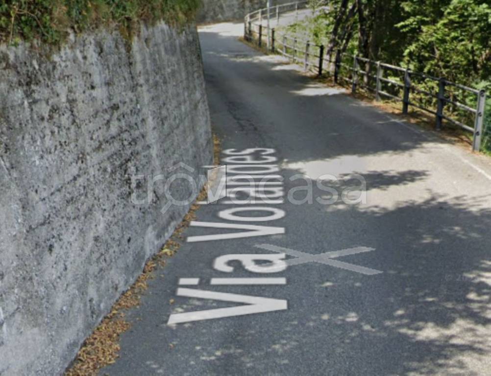 appartamento in vendita a Tremosine sul Garda in zona Voiandes