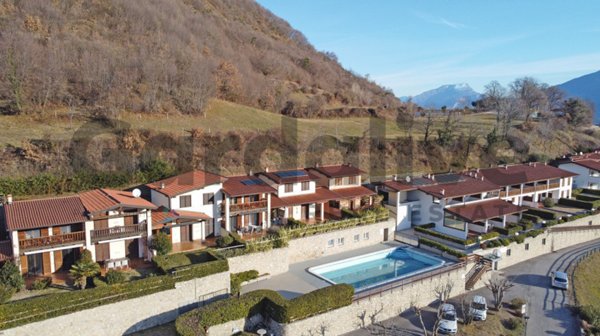 appartamento in vendita a Tremosine sul Garda in zona Pregasio
