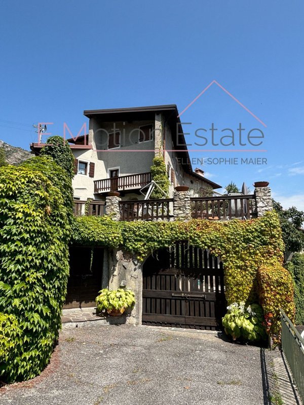casa indipendente in vendita a Tremosine sul Garda