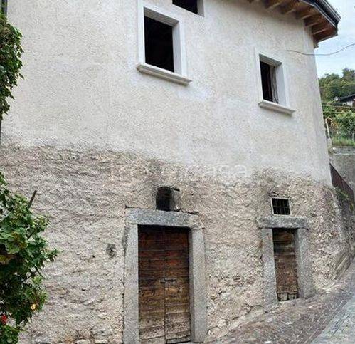 appartamento in vendita a Tremosine sul Garda