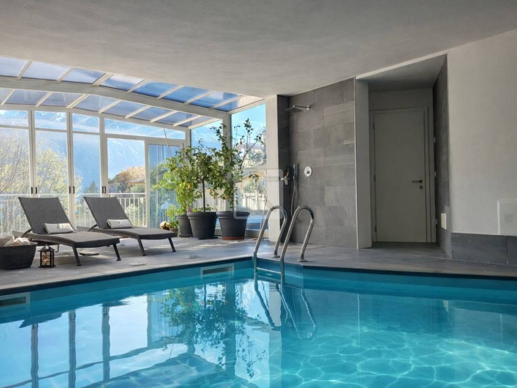 casa indipendente in vendita a Tremosine sul Garda in zona Bassanega