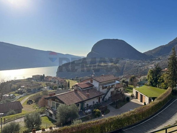 appartamento in vendita a Tremosine sul Garda in zona Pregasio