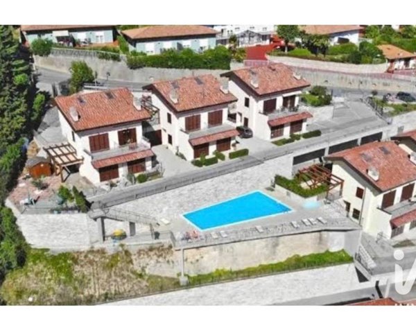 appartamento in vendita a Tremosine sul Garda