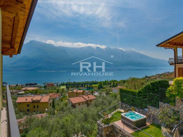 casa indipendente in vendita a Tremosine sul Garda in zona Campione