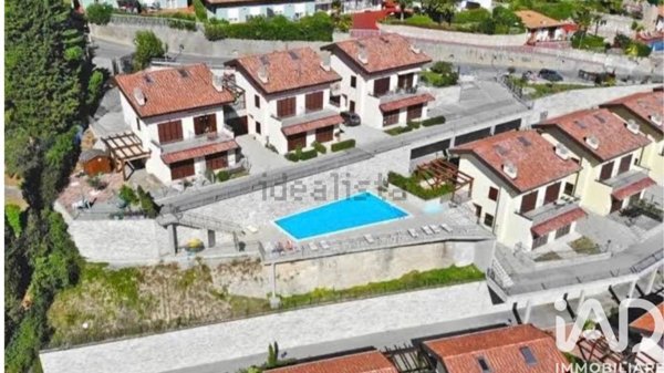 appartamento in vendita a Tremosine sul Garda