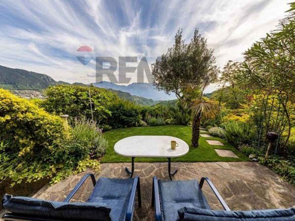 appartamento in vendita a Tremosine sul Garda