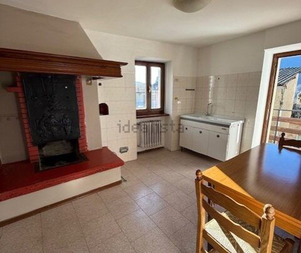 quadrivano in vendita a Tremosine sul Garda in zona Sermerio
