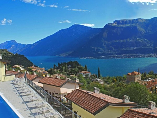 appartamento in vendita a Tremosine sul Garda in zona Pieve