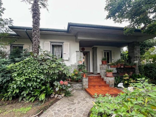 casa indipendente in vendita a Trenzano