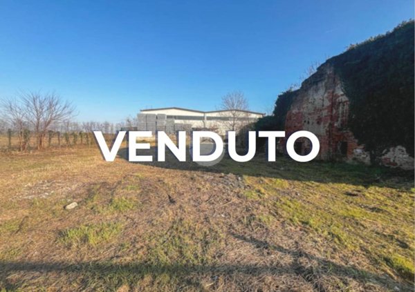 negozio in vendita a Trenzano in zona Convento