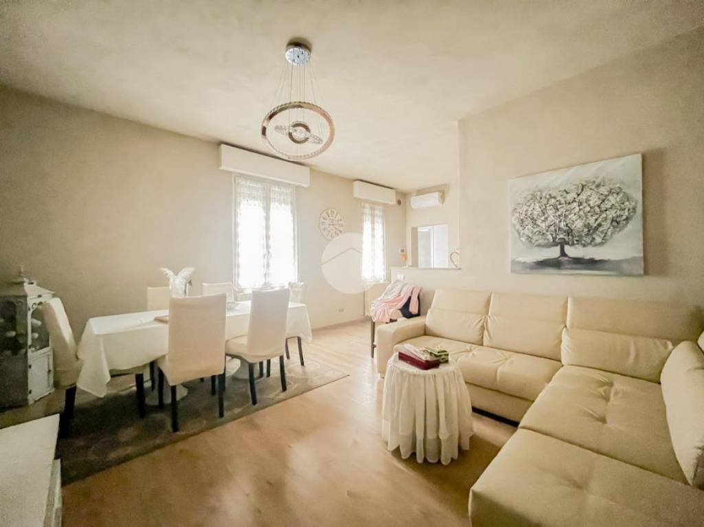 casa indipendente in vendita a Trenzano in zona Cossirano